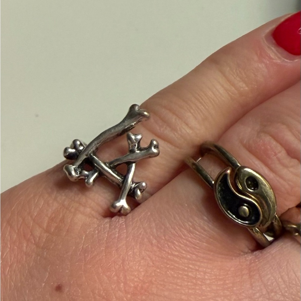 Brandy Melville rings